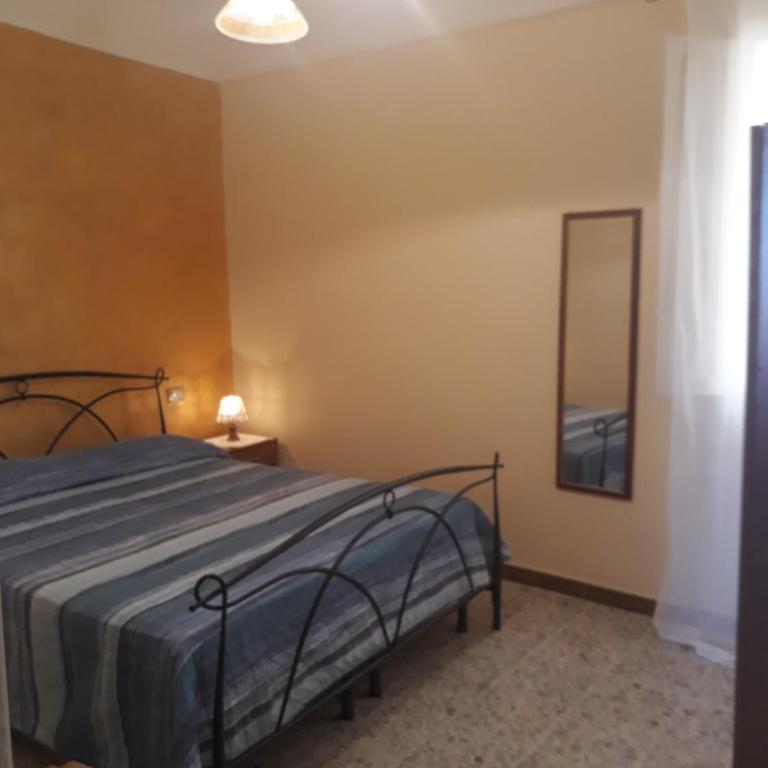 L'Antico Faro - Camera Matrimoniale Deluxe con Bagno Privato Esterno - 6