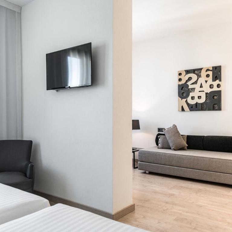 Hotel Paseo de Gracia - Classic Family Room - 7