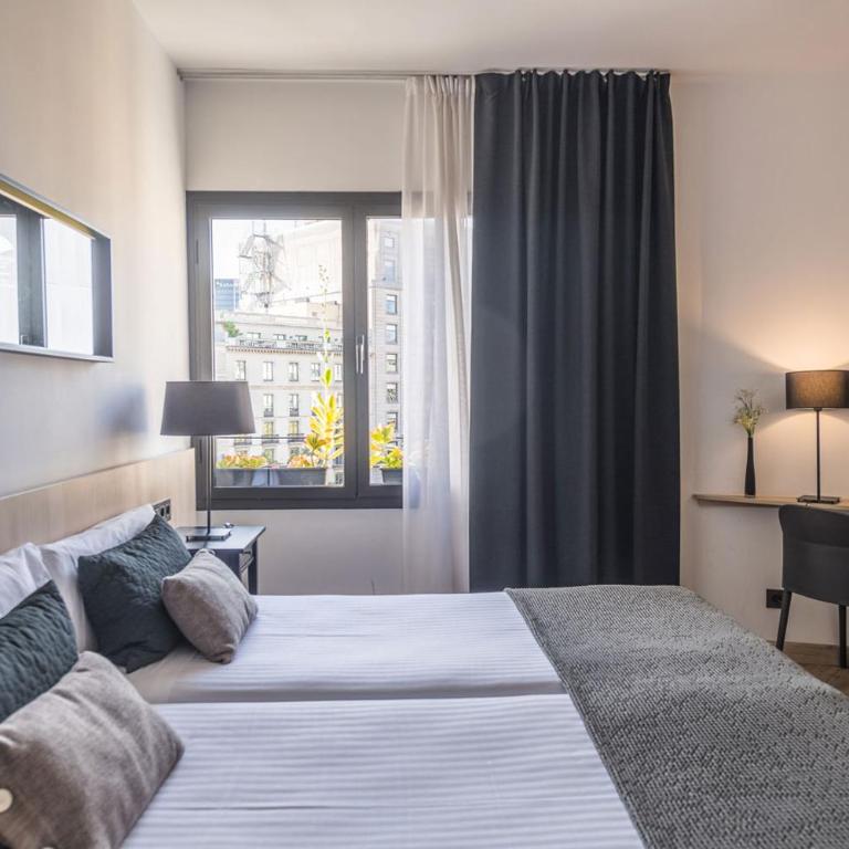 Hotel Paseo de Gracia - Superior Double Room - 8
