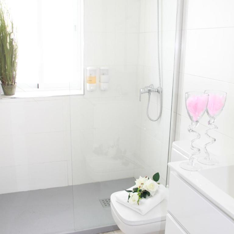 Shiny Per Family Apartment - Two-Bedroom Apartment - 20