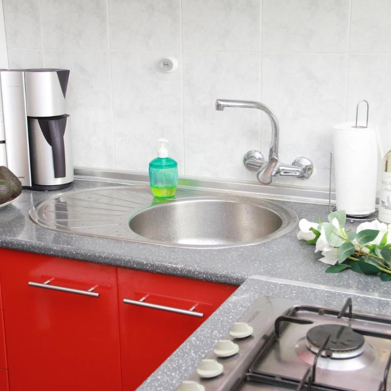 Shiny Per Family Apartment - Two-Bedroom Apartment - 33