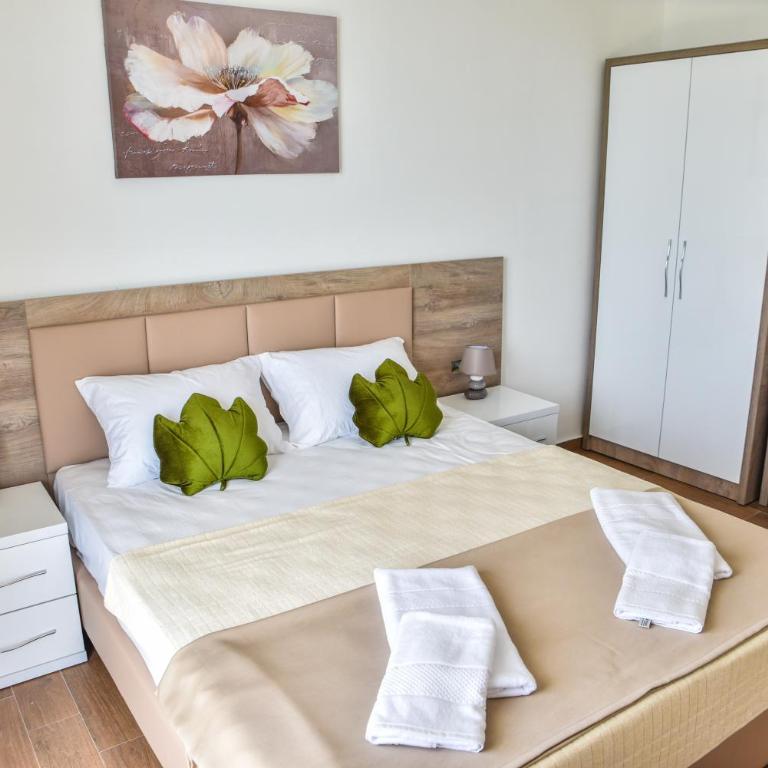 Apartments Blue Heaven - Apartment with Sea View - 3