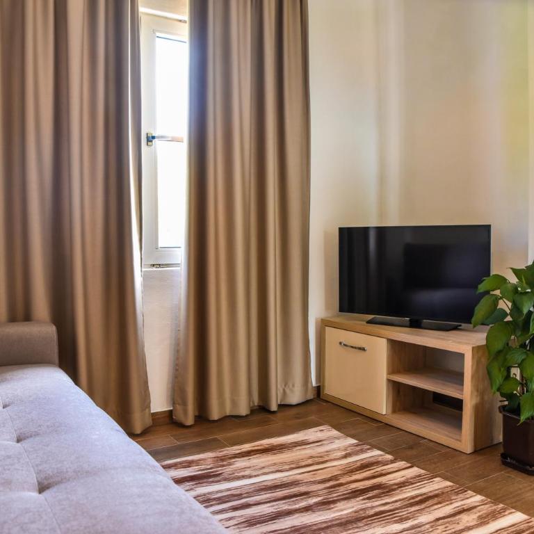 Apartments Blue Heaven - Apartment with Sea View - 10