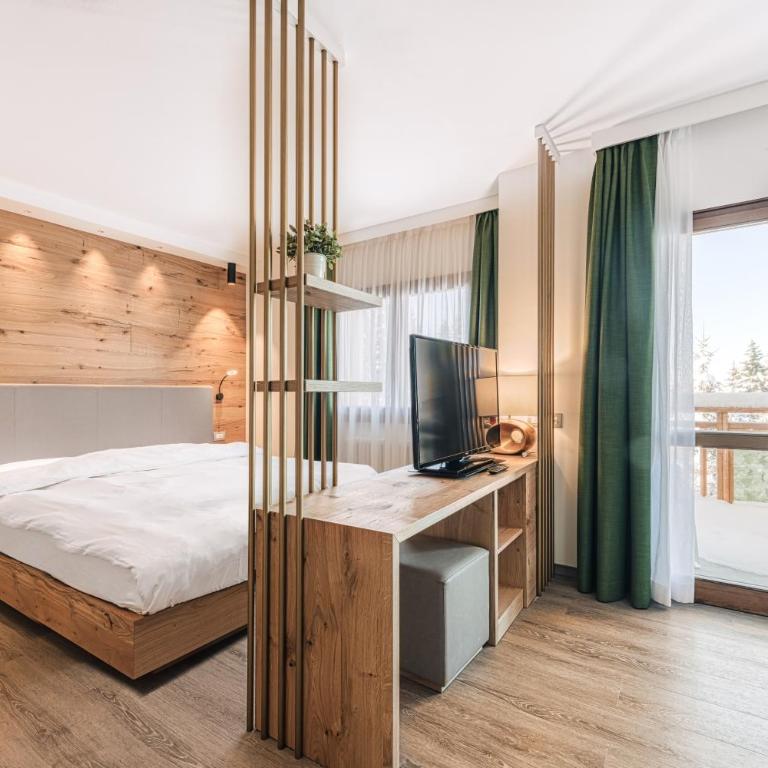 Hotel Montana - Deluxe Doppel-/Zweibettzimmer - 2