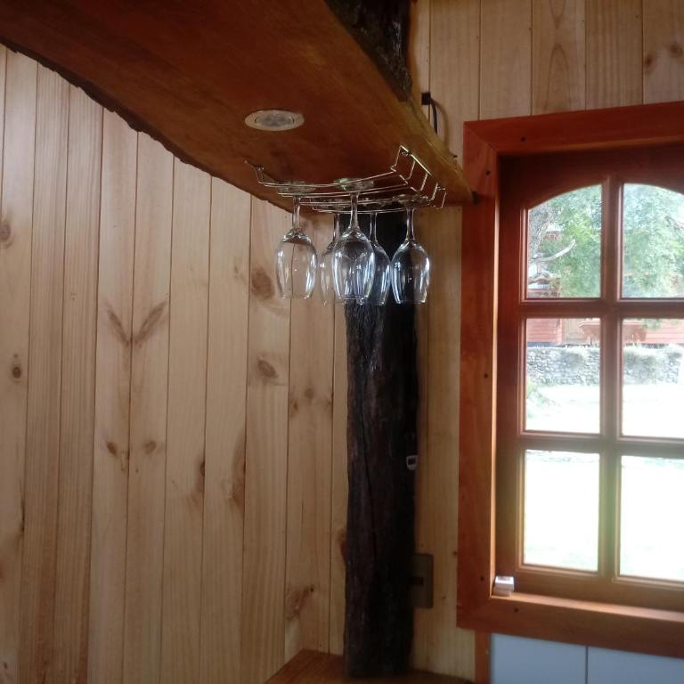 Cabañas Los Canelos Pucon, Hermosa Granja de 20 hectaréas a orillas del Río Liucura - Casa de 2 dormitorios - 8