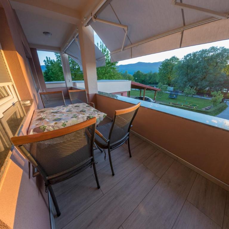 Apartment Vila Tara - Two-Bedroom Apartment with Balcony - 3