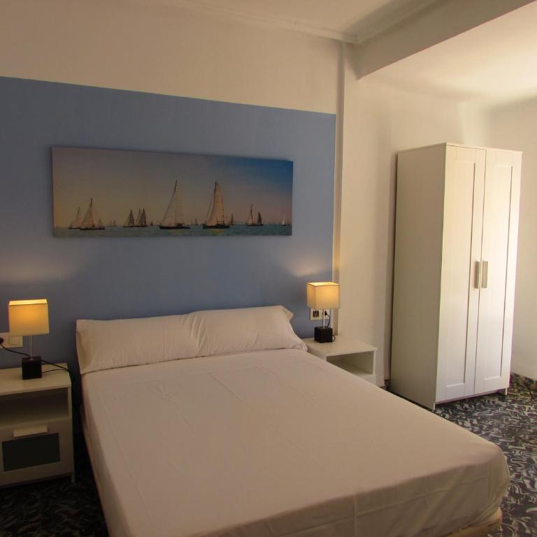Cullera Beach by Zagal Apartments - Two-Bedroom Apartment - 11