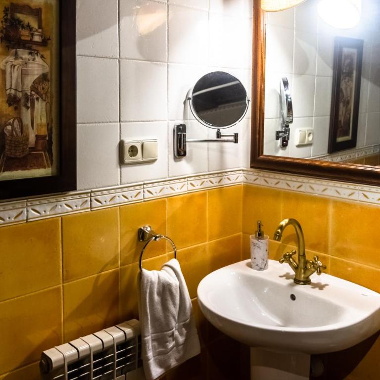 HUT1-05073, Acogedor Refugio en la Vall d'Incles - Apartamento de 1 dormitorio - 15