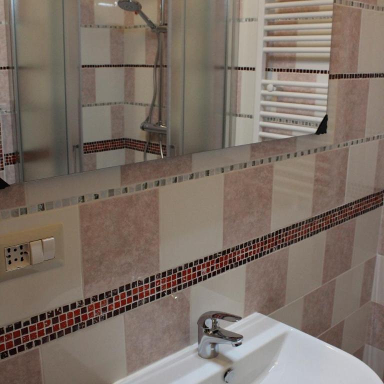 B&B Gli Archi - Camera Familiare con Bagno Privato Esterno - 5