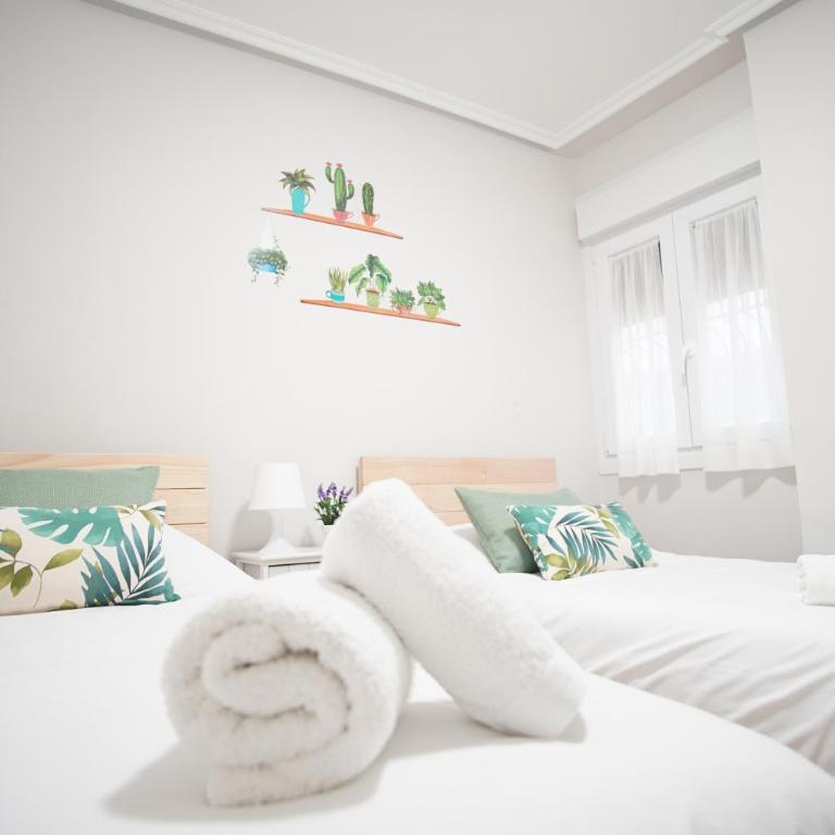 Coqueto junto a Casco Viejo - Two-Bedroom Apartment - 17