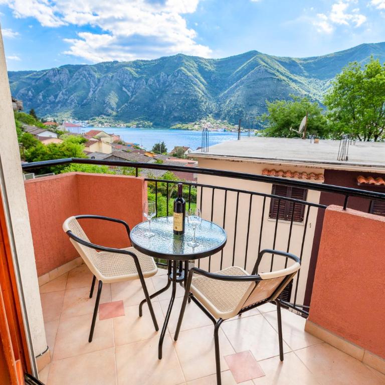 Apartments Donkovic - Two-Bedroom Apartment - 1