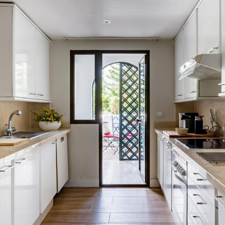 Chambao Suite Marbella - Apartment with Terrace - 55