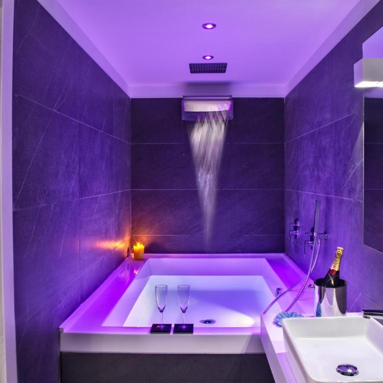 Carten - Depandance Queen Room with Spa Bath - 1