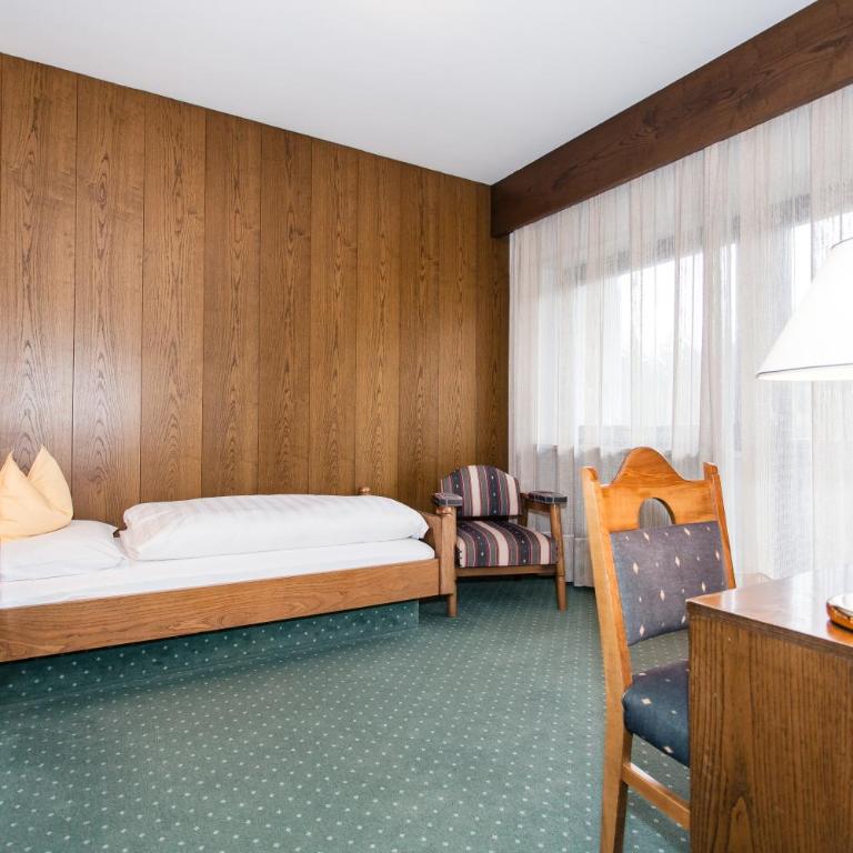 Hotel Am Wolfsgrubenersee - Chambre Simple - Vue sur Lac - 4