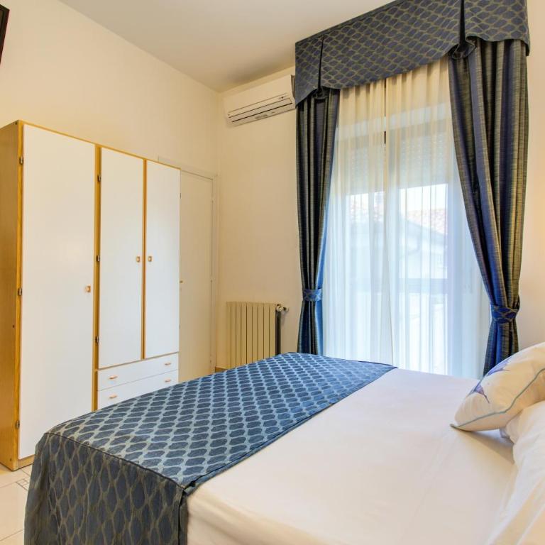 Hotel Nanni - Camera Familiare Superior - 5