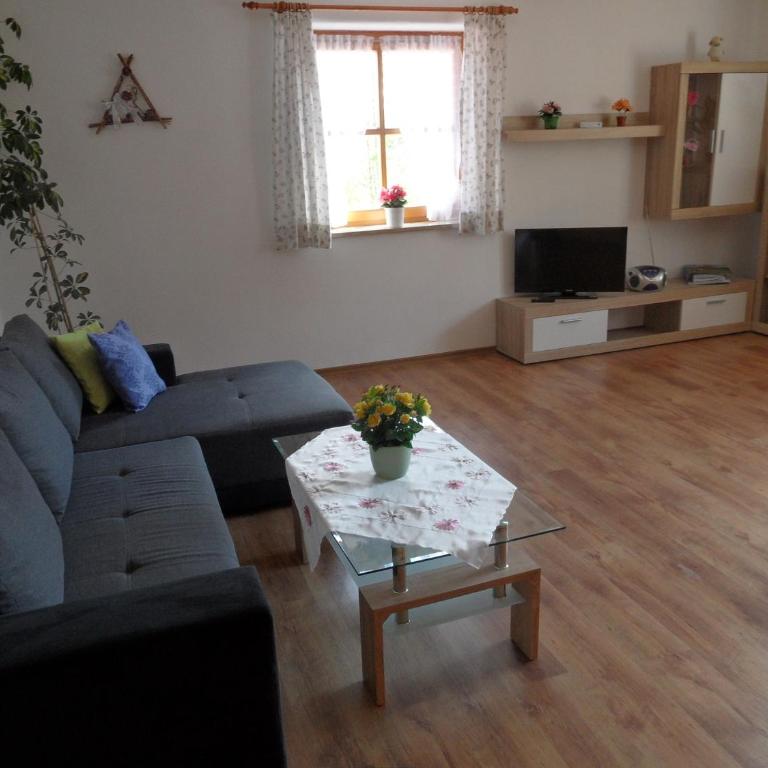 Ferienwohnung Engelhardt - Apartment mit Blick auf die Berge - 3