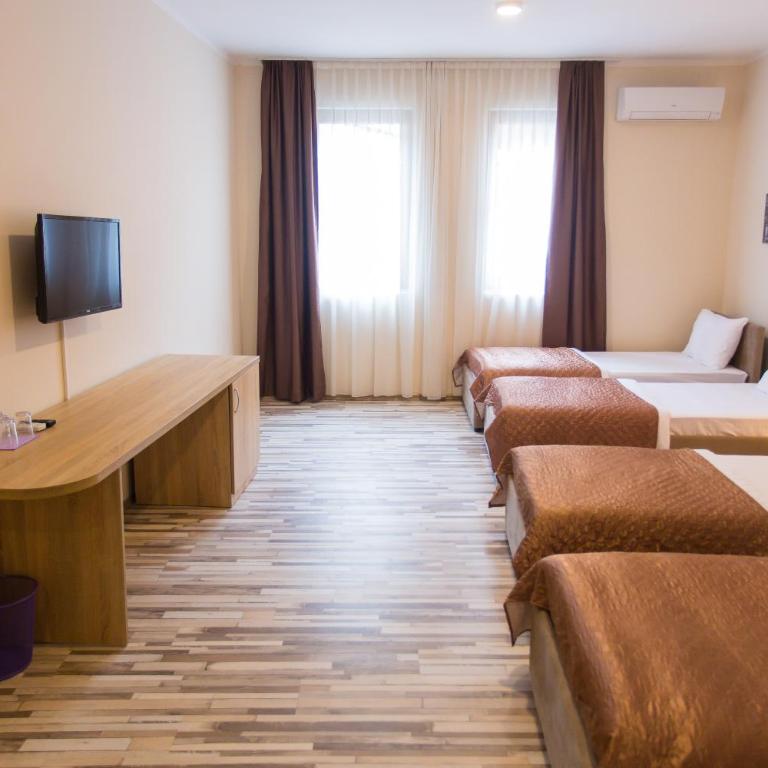 Hotel Hana - Family Room - 3