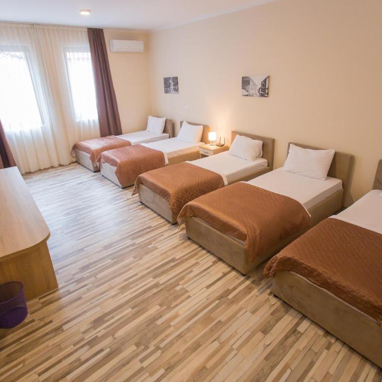 Hotel Hana - Family Room - 4
