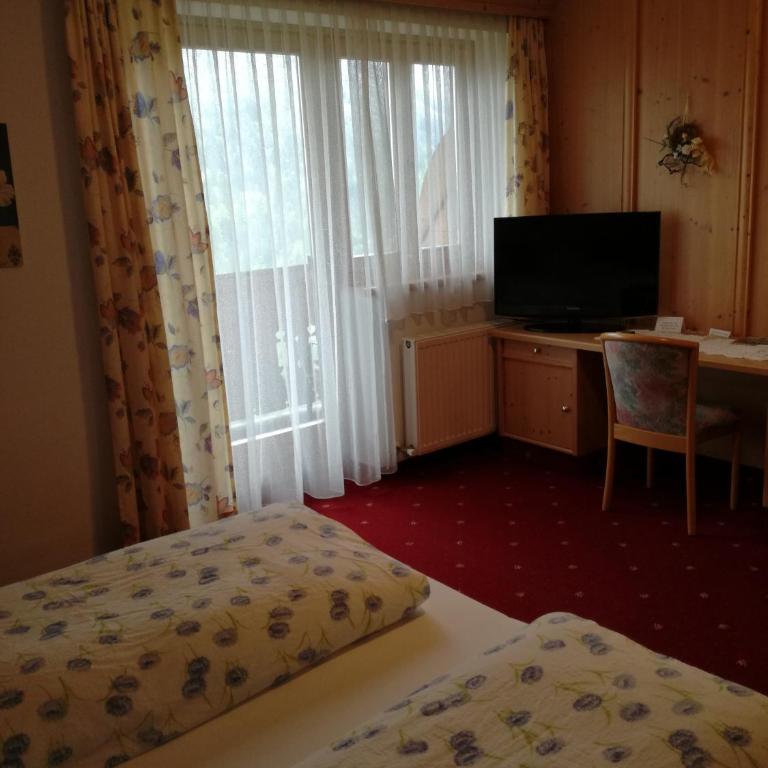 Berggasthof Hintergföll - Chambre Double avec Balcon - 5