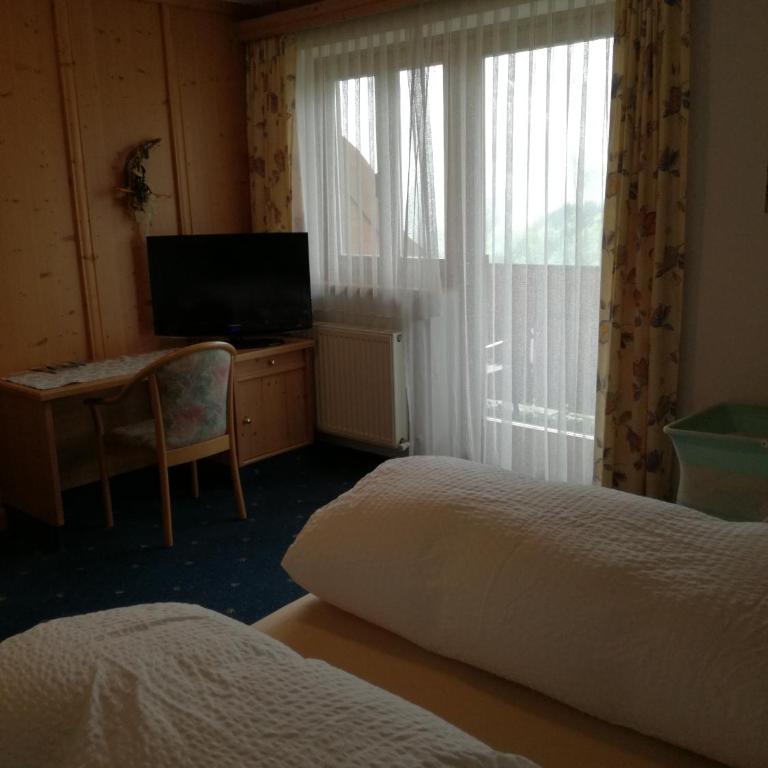 Berggasthof Hintergföll - Chambre Double avec Balcon - 3