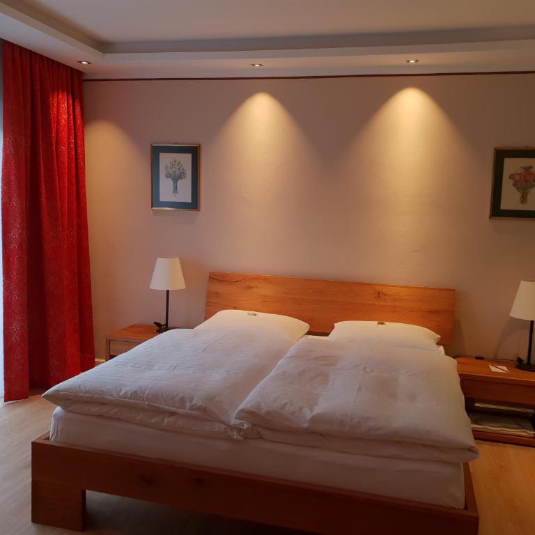 Pension Alpenhof - Deluxe Doppelzimmer mit Balkon - 1