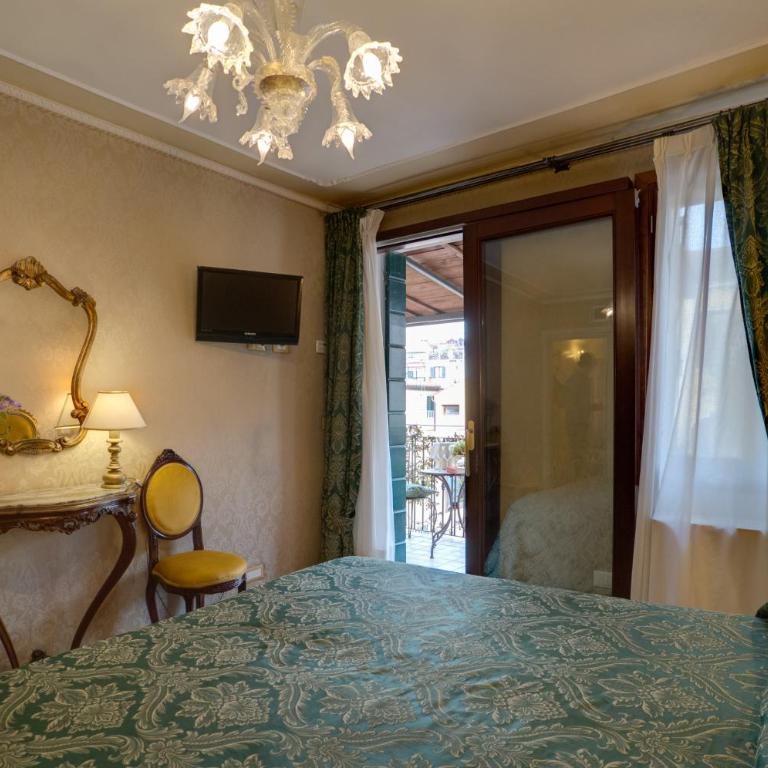 Hotel Bel Sito e Berlino - Camera Classic Matrimoniale/Doppia con Letti Singoli - 11