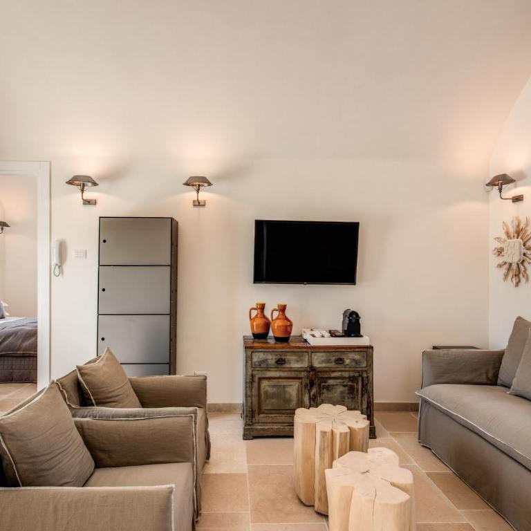 Lamia del Riccio - Three-Bedroom Villa - 15