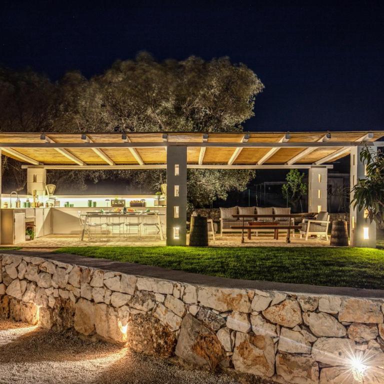 Lamia del Riccio - Three-Bedroom Villa - 38