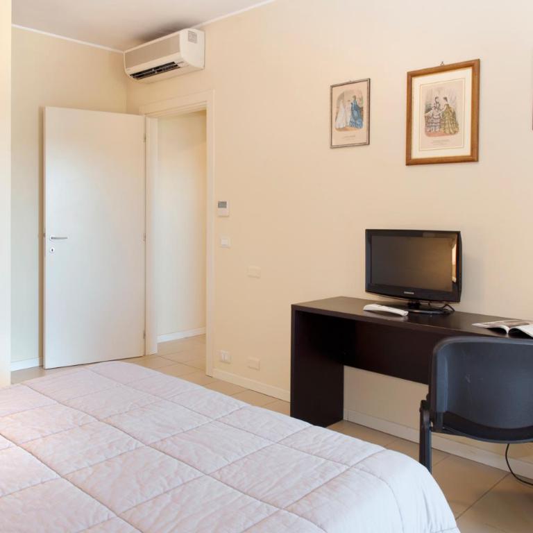 City Residence - Appartamento con 2 Camere da Letto e Balcone - 1