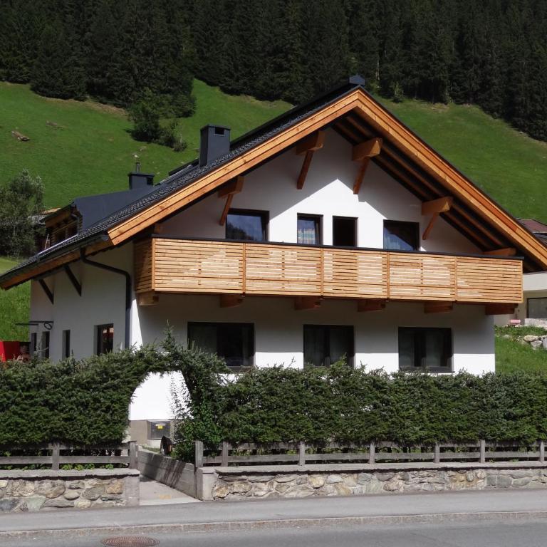 Haus Mittergries - Apartment mit 2 Schlafzimmern und Balkon - 1