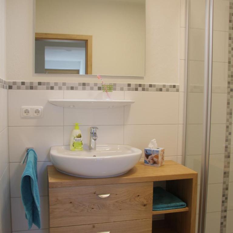 Vreni's Ferienwohnung - Appartamento con 1 Camera da Letto - 7