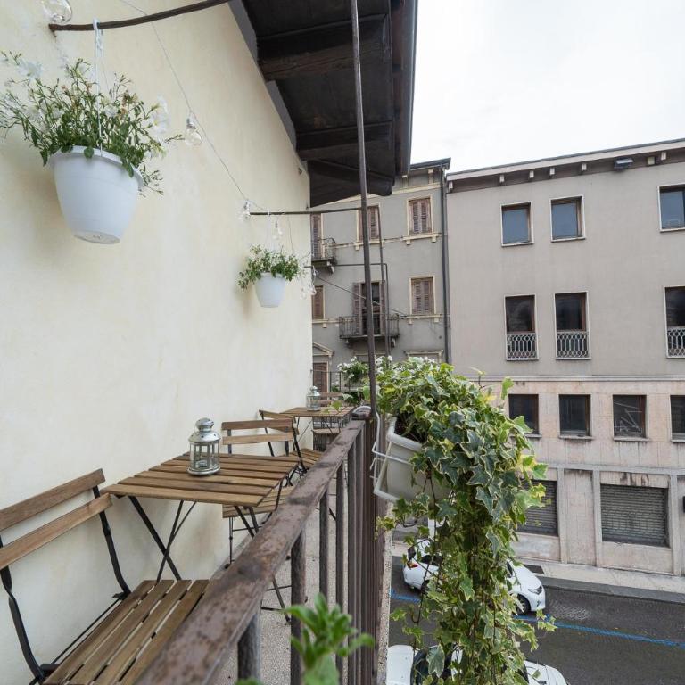 Arena Balcony - Maisonette - Attic - 33