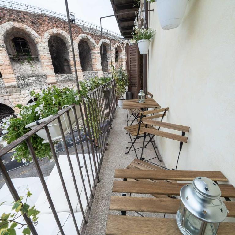 Arena Balcony - Maisonette - Attic - 39