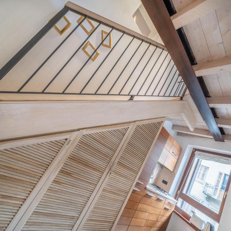 Arena Balcony - Maisonette - Attic - 23