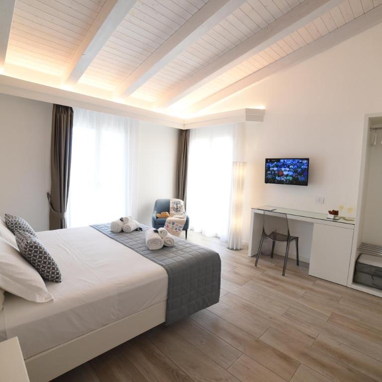 La Torre del Mulino - SUPERIOR Rooms - King Room with Sea View - 1