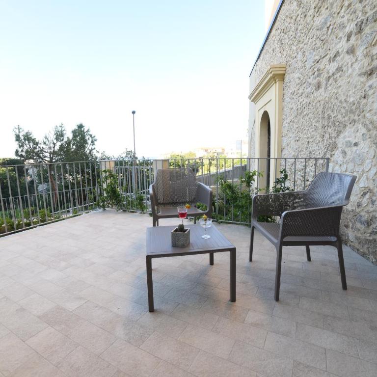 La Torre del Mulino - SUPERIOR Rooms - Double Room with Patio - 1