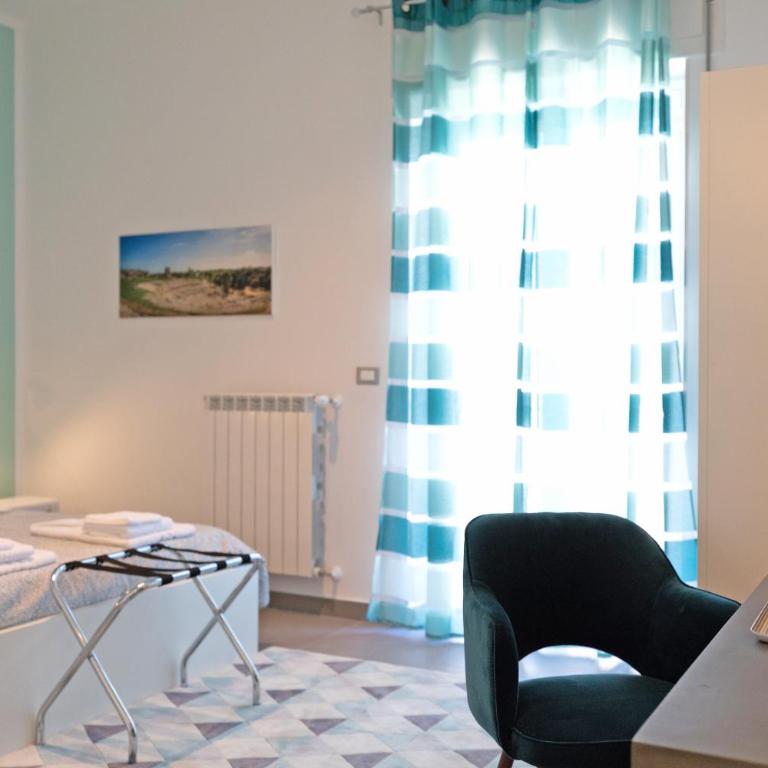 Prometeo rooms - Camera Matrimoniale con Balcone - 7