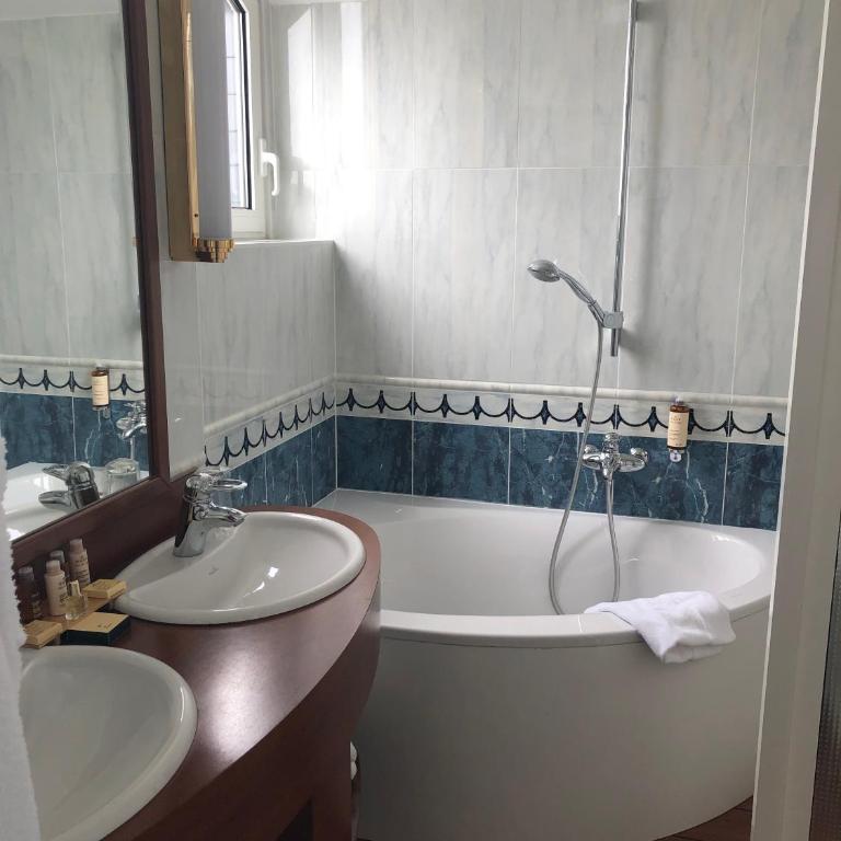 Le Diana Hôtel & Spa - Suite Traditionnelle - 1