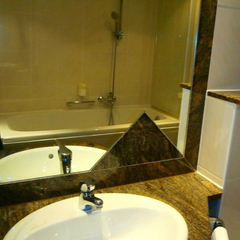 Das Kaltschmid - Familotel Tirol - Kleines Doppelzimmer - 5