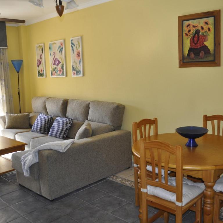 Estrella Blanca III, 2 dormitorios, by Bookindenia - Apartamento con vistas a la piscina - 8