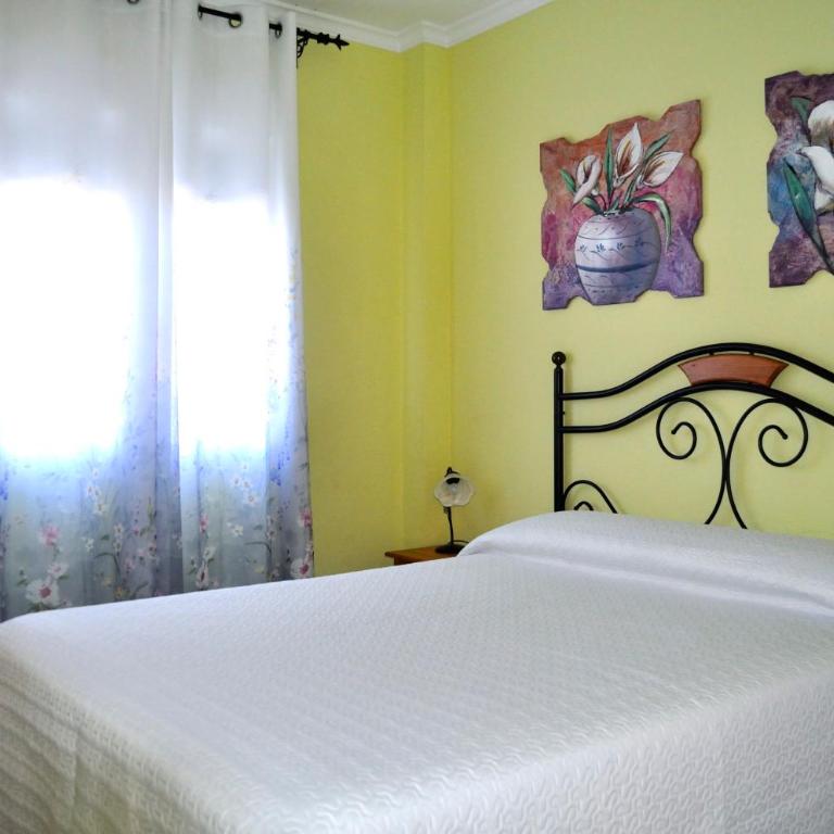 Estrella Blanca III, 2 dormitorios, by Bookindenia - Apartamento con vistas a la piscina - 14