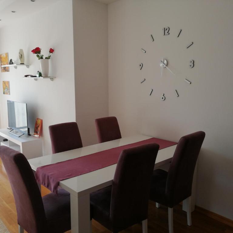 Becici Apartment - Two-Bedroom Apartment - 2