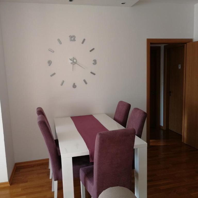 Becici Apartment - Two-Bedroom Apartment - 19