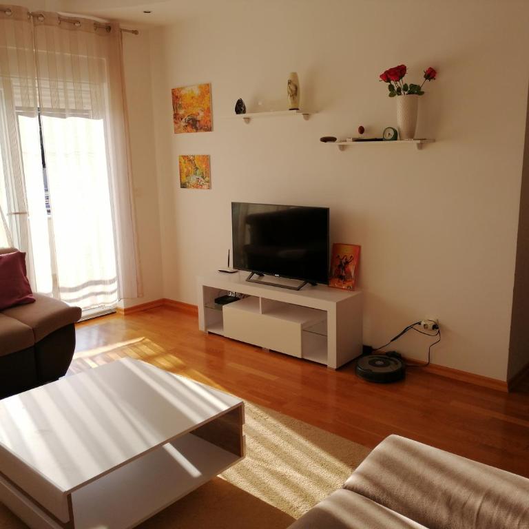 Becici Apartment - Two-Bedroom Apartment - 20