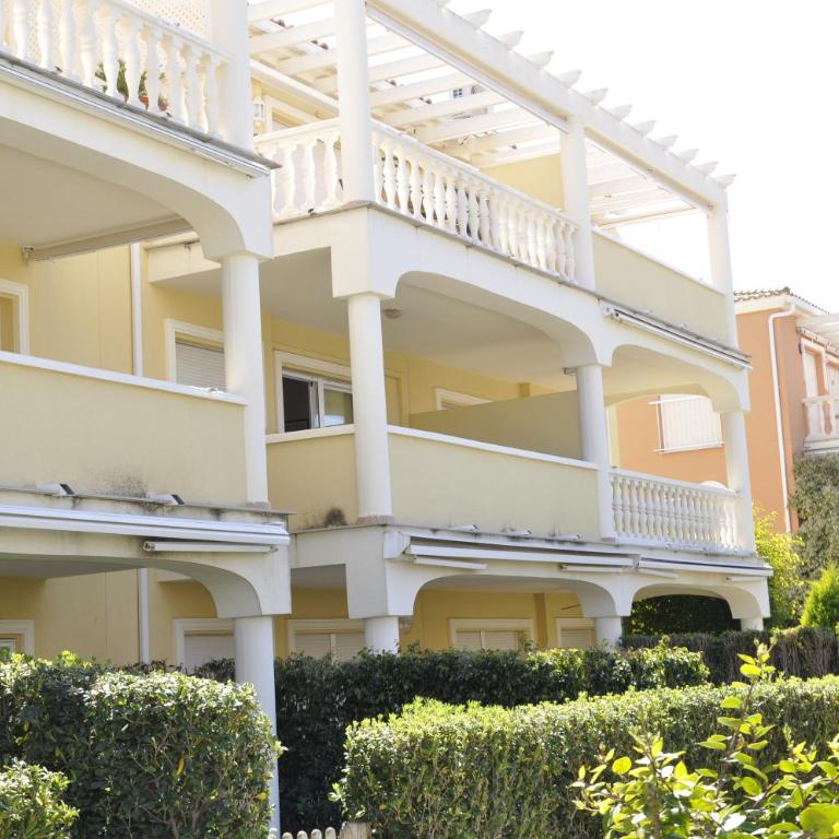 Estrella Blanca II, 2 dormitorios, by Bookindenia - Apartamento con vistas a la piscina - 4