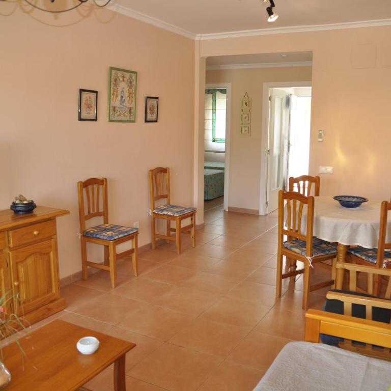 Estrella Blanca II, 2 dormitorios, by Bookindenia - Apartamento con vistas a la piscina - 7