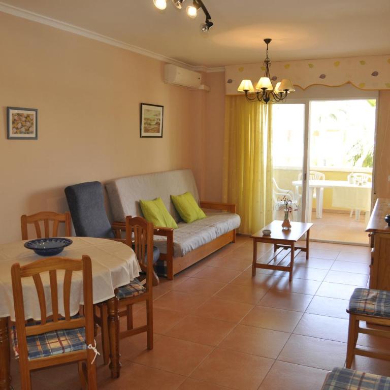 Estrella Blanca II, 2 dormitorios, by Bookindenia - Apartamento con vistas a la piscina - 11