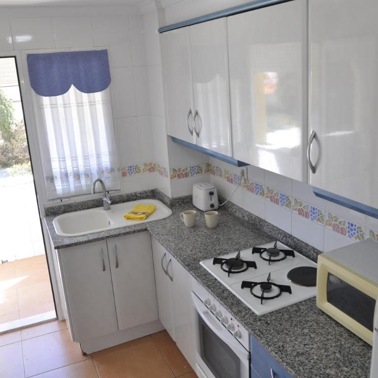 Estrella Blanca II, 2 dormitorios, by Bookindenia - Apartamento con vistas a la piscina - 19
