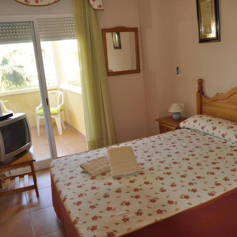 Estrella Blanca II, 2 dormitorios, by Bookindenia - Apartamento con vistas a la piscina - 28