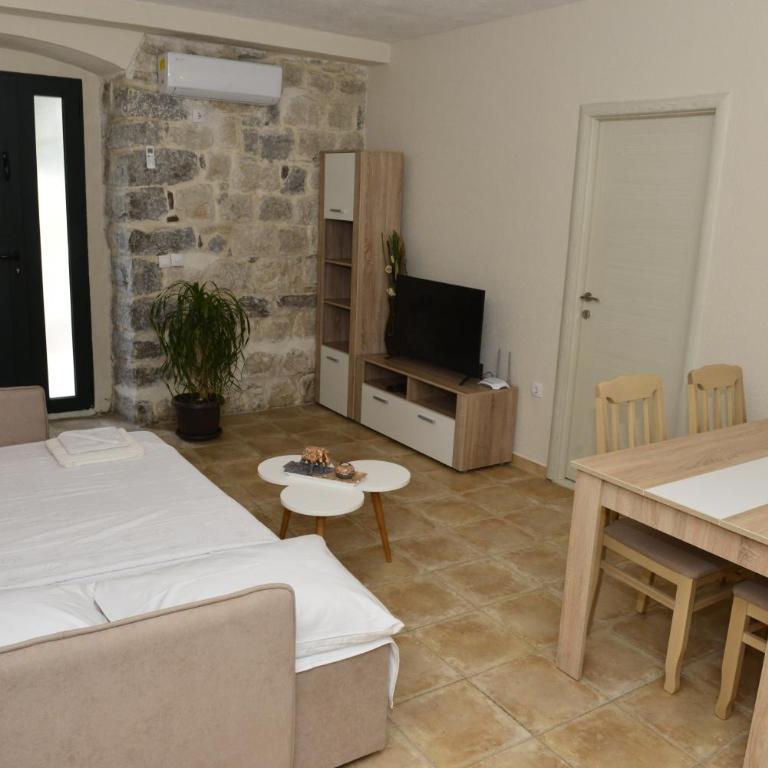 Villa Andrea Apartments with parking - Deluxe One Bedroom Apartment - 21